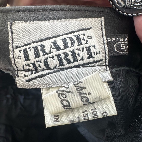 Trade Secret Authentic Black Leather Pencil Skirt - Picture 5 of 6